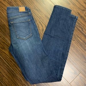 Guess low rise skinny jeans